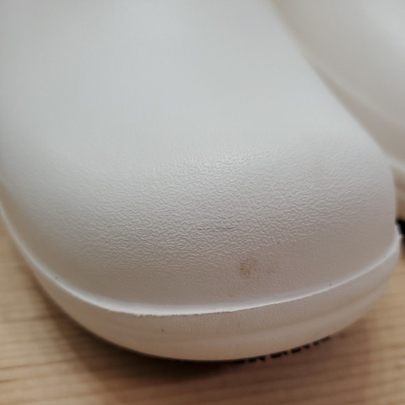 Crocs Neria Pro II Clog Work Slip On SR Shoes 205384 White Nursing Women’s Sz 10 - Picture 9 of 12